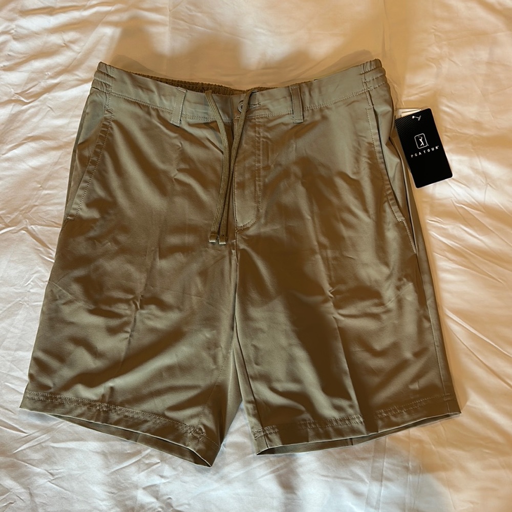 PGA TOUR 9” short - Picture 1 of 1